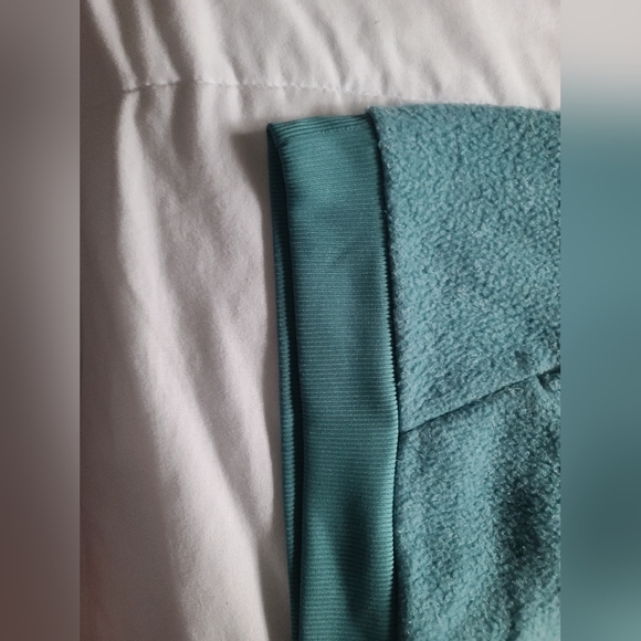 Nike Plus Fleece Pull Over - Picture 5 of 9